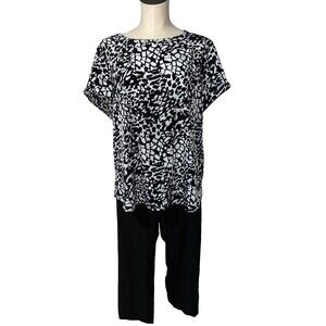 Chico’s Women’s 2Pc Set Size 3/XL Cap Sleeve Printed Top + Pull On Cargo Pants